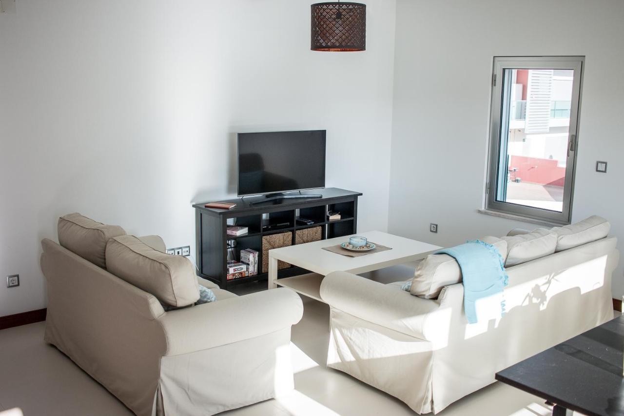 Restlesswave Apartment Peniche Bagian luar foto